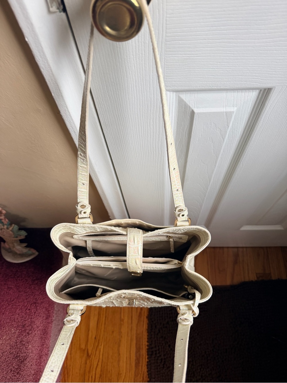 Brahmin Fiora Bucket Bag -Milk - Picture 4 of 7